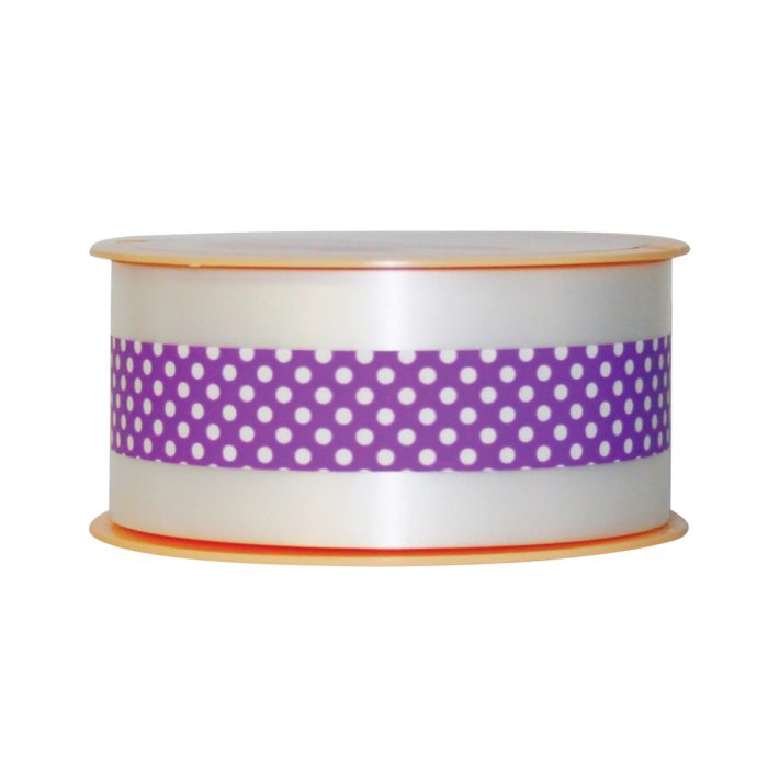 Ruban décoratif violet à pois blancs sur bobine, idéal pour emballages cadeaux et décorations
