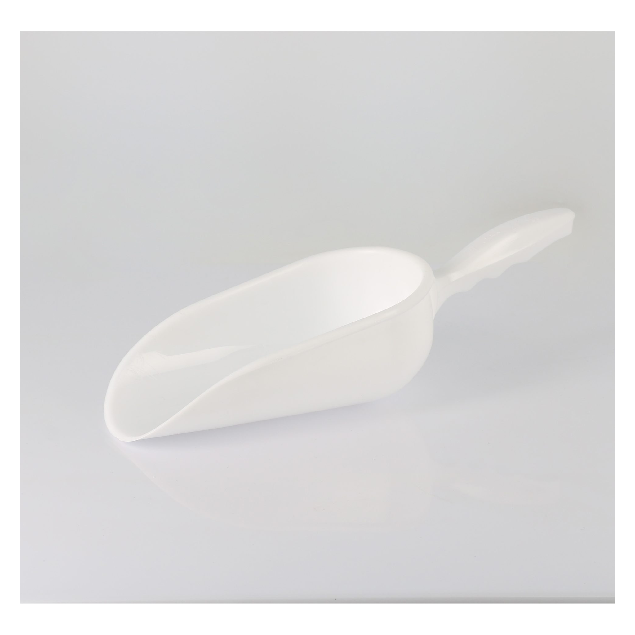 Mallard Ferrière - Pelle doseuse en Plastique
