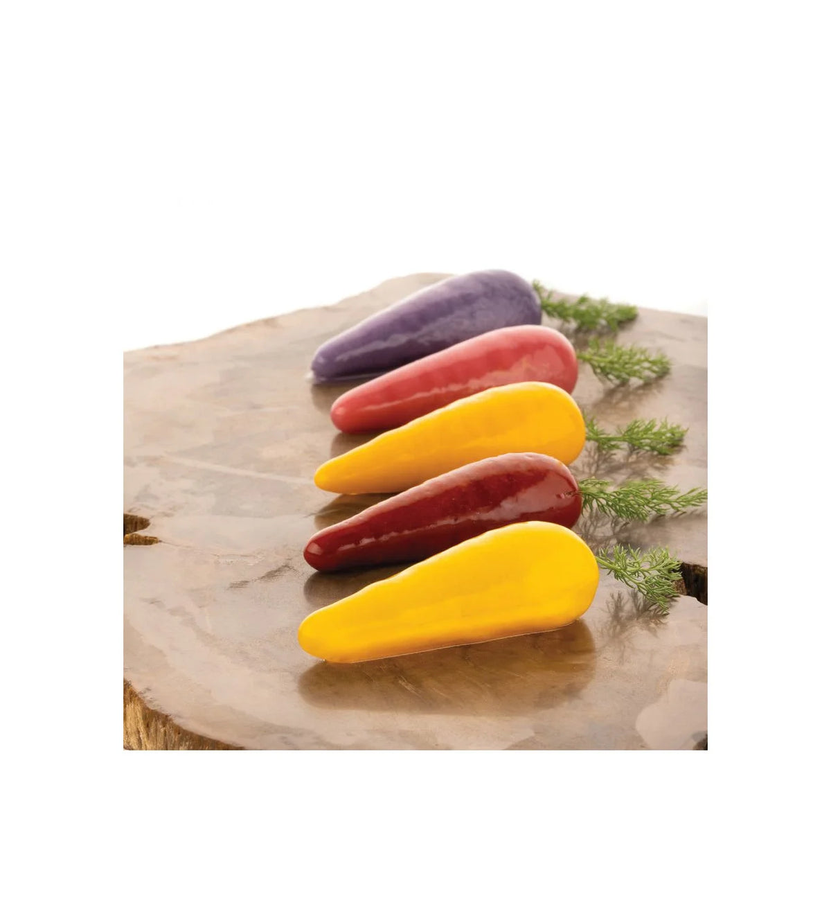 entremet colorés en forme de carottes