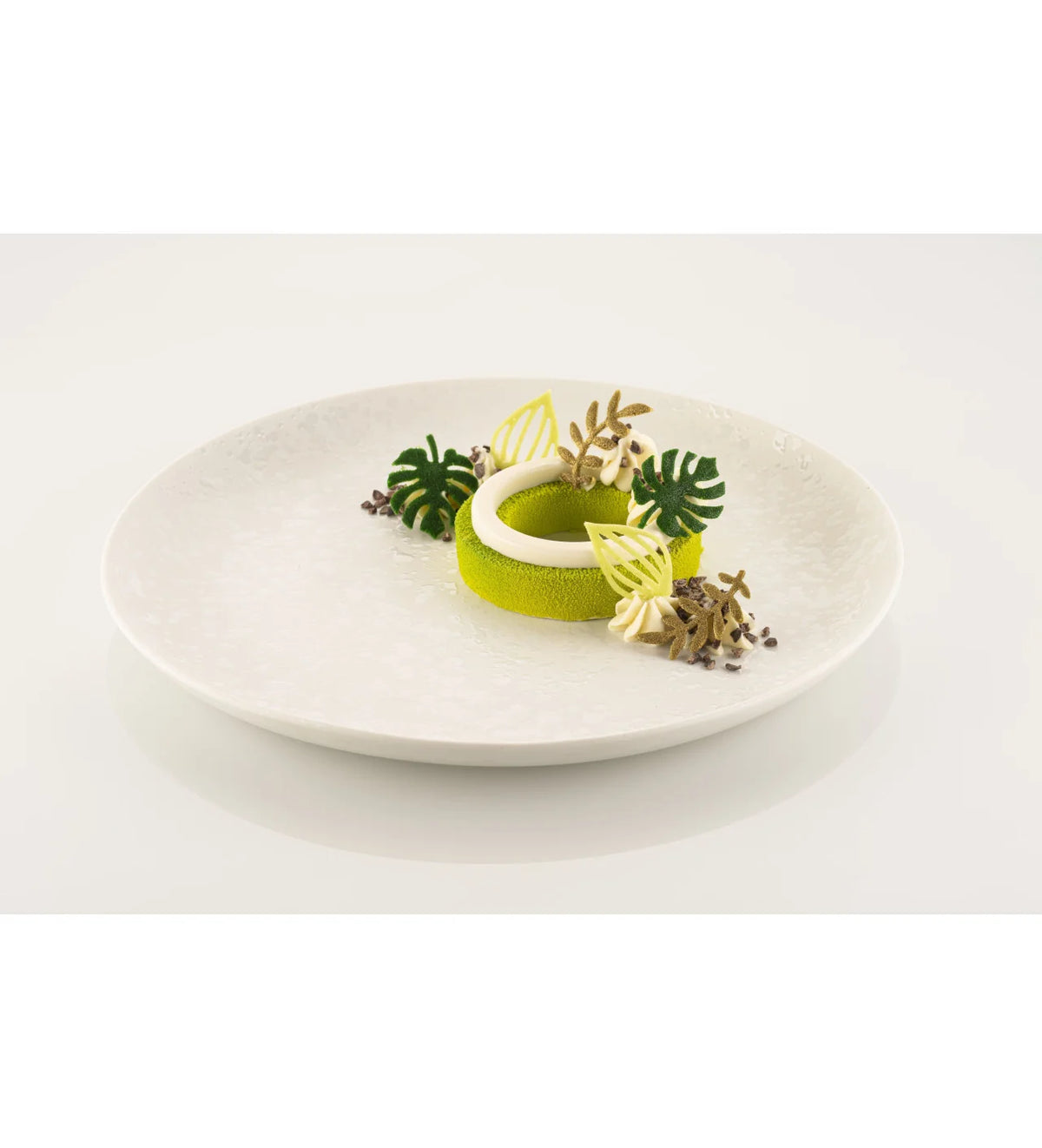 entremets en forme de feuilles