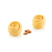 Deux entremets individuels en forme de rose