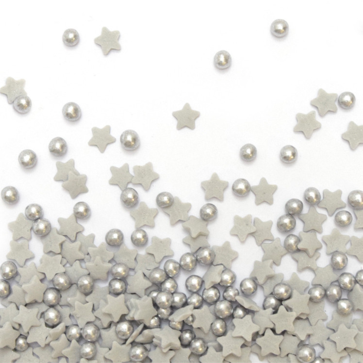 décors en sucre étoiles et perles argentées