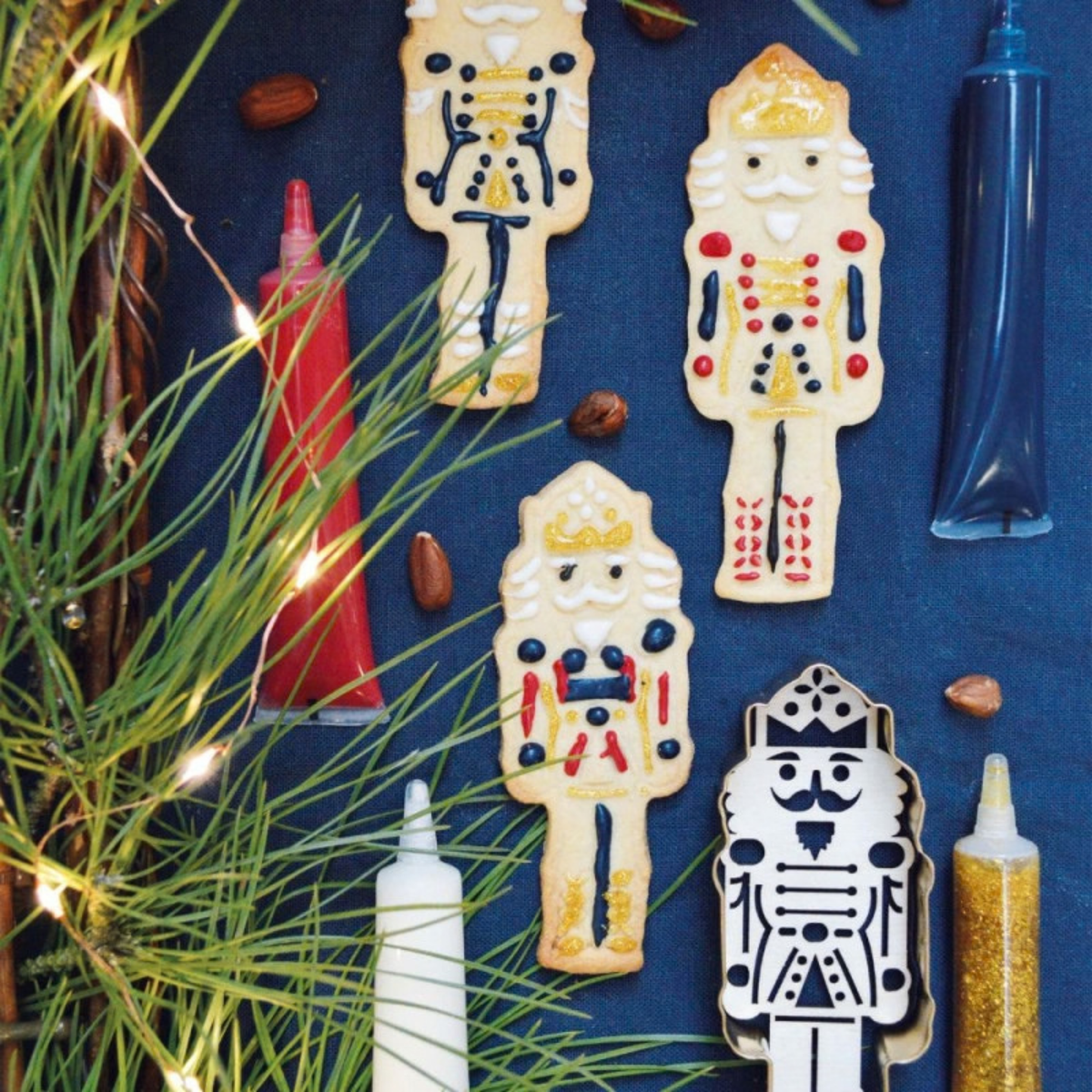 ScrapCooking – Emporte-pièce et embosseur bois Casse-Noisette