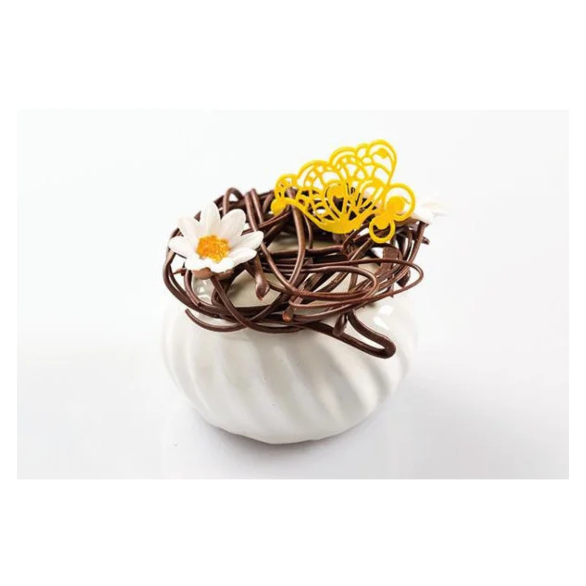 Entremets individuel décoré réalisé avec moule silicone Silikomart
